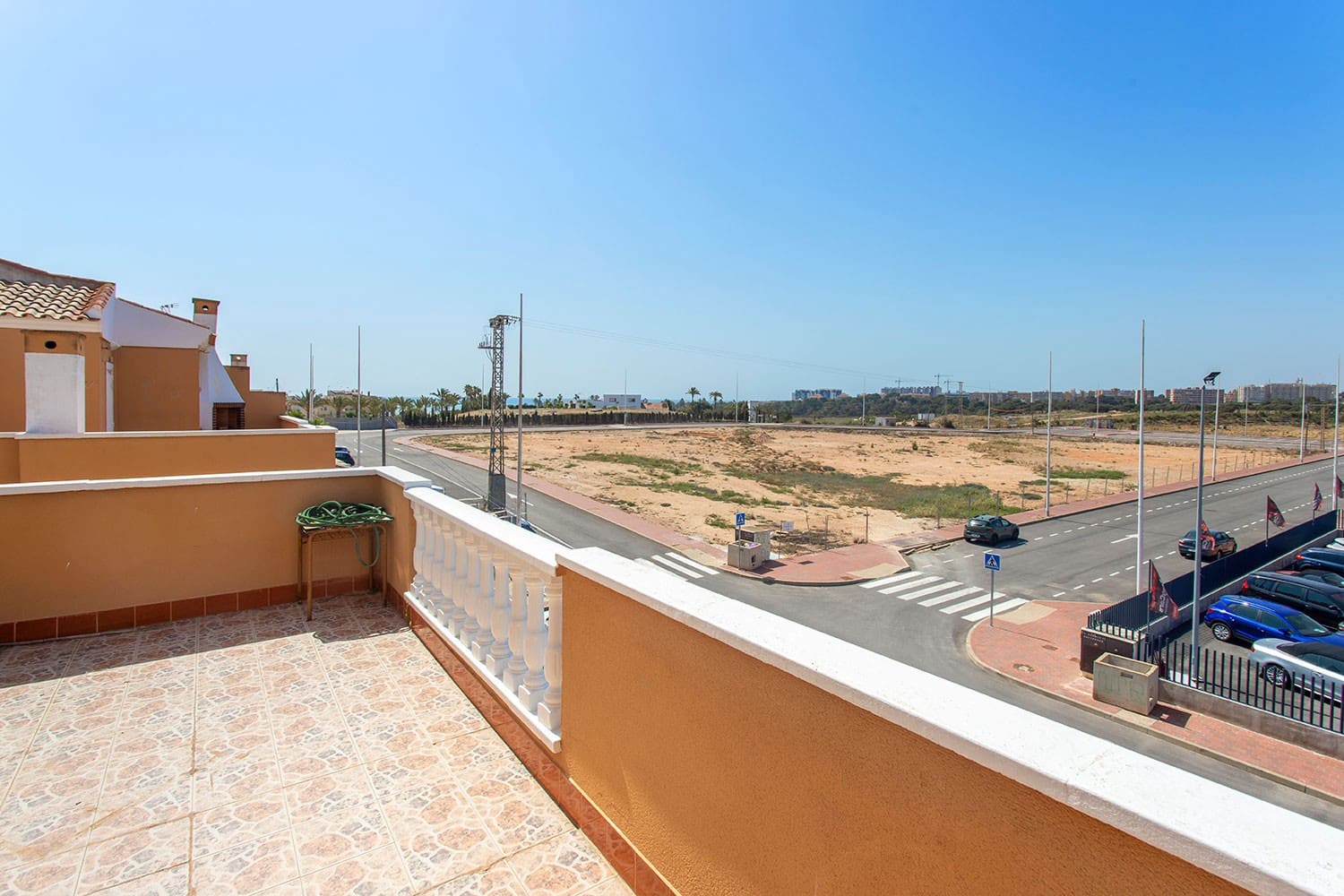 2 soveværelse Lejlighed til salg i Torrevieja med swimmingpool - € 150.000 (Ref: 9199002)