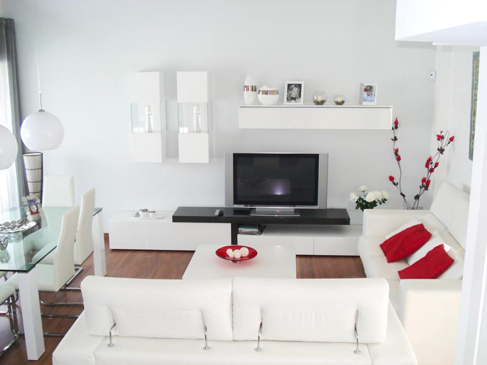 3 slaapkamer Villa te koop in Mil Palmeras met zwembad - € 565.000 (Ref: 9199003)