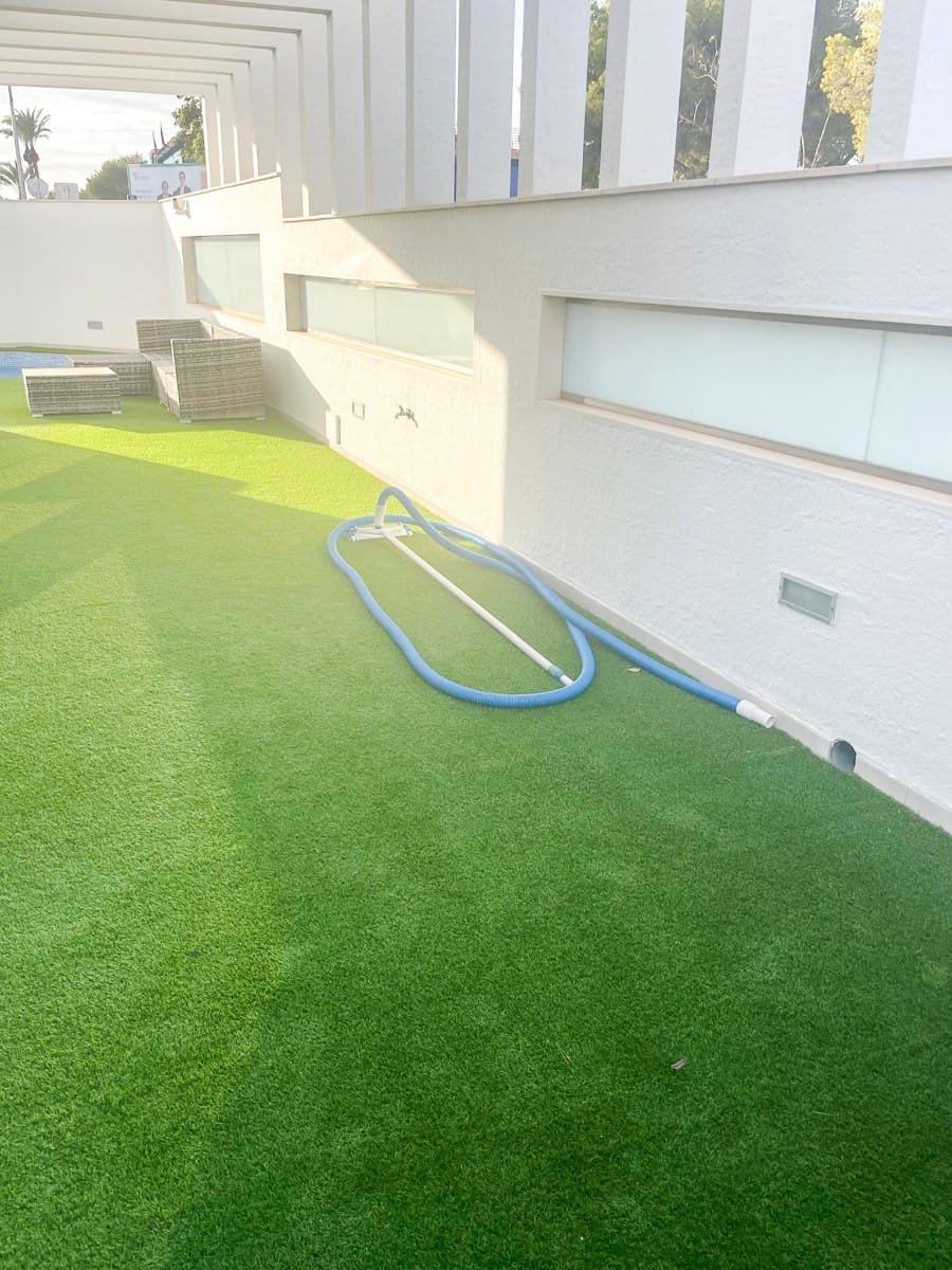 3 slaapkamer Villa te koop in Mil Palmeras met zwembad - € 565.000 (Ref: 9199003)