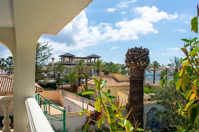 7 slaapkamer Villa te koop in Cabo Roig, Orihuela met zwembad garage - € 1.490.000 (Ref: 9199004)