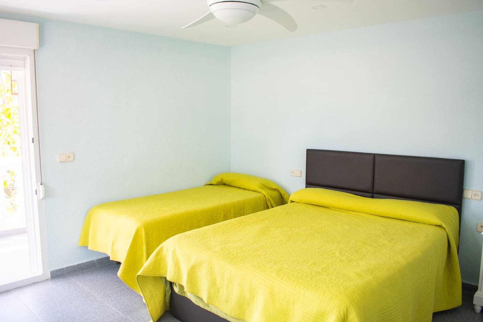 7 slaapkamer Villa te koop in Orihuela Costa met zwembad garage - € 1.490.000 (Ref: 9199004)