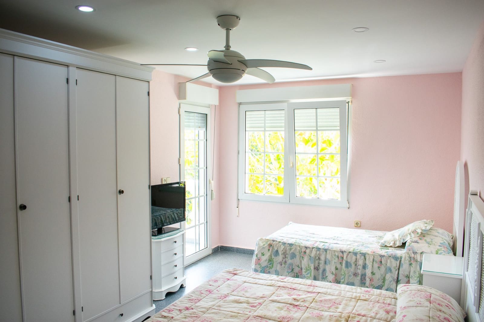 7 slaapkamer Villa te koop in Orihuela Costa met zwembad garage - € 1.490.000 (Ref: 9199004)