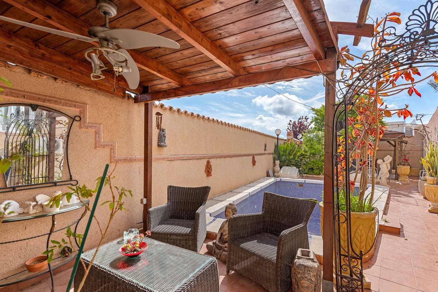 4 bedroom Villa for sale in Ciudad Quesada with pool - € 419,000 (Ref: 9199007)