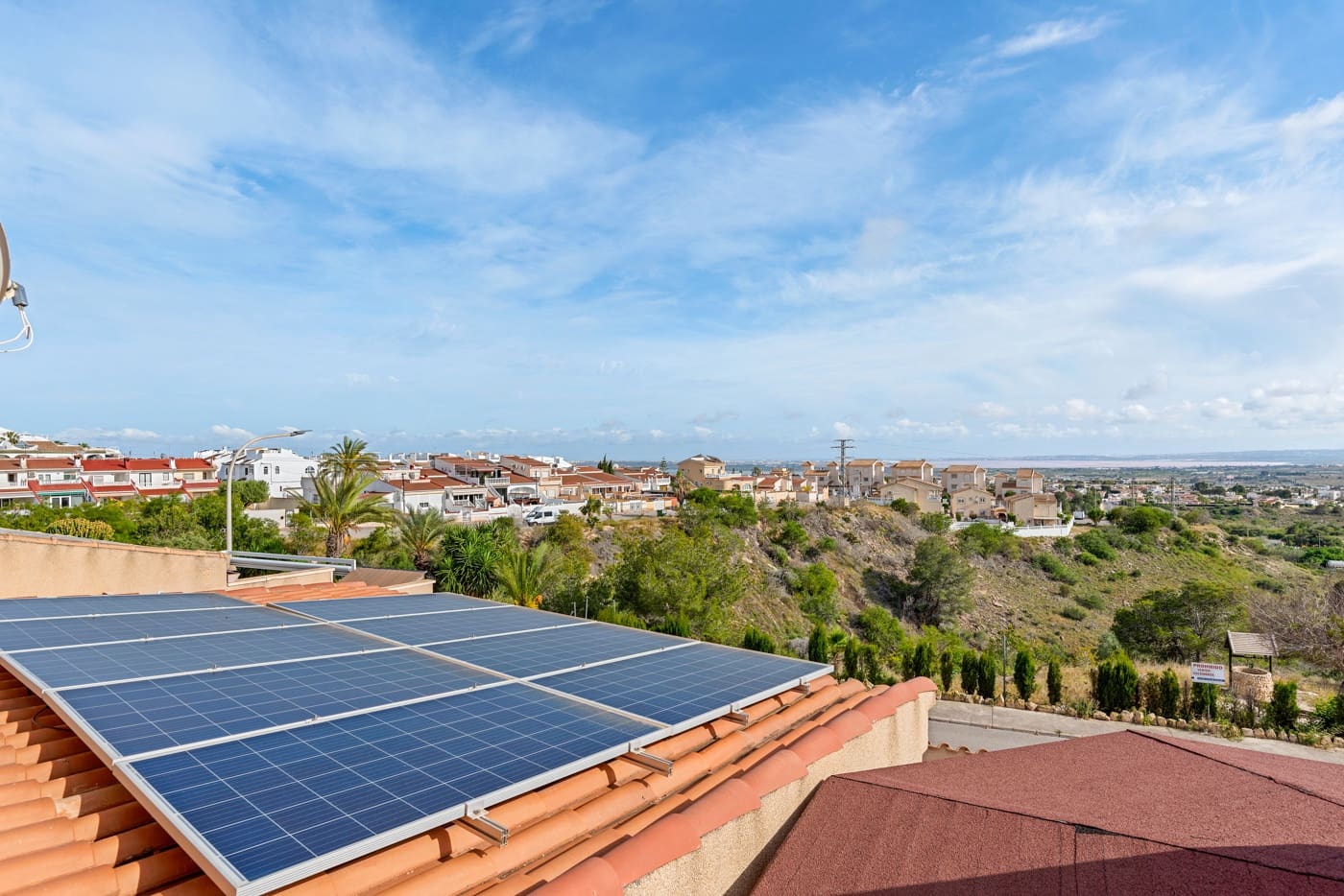 4 bedroom Villa for sale in Ciudad Quesada with pool - € 419,000 (Ref: 9199007)