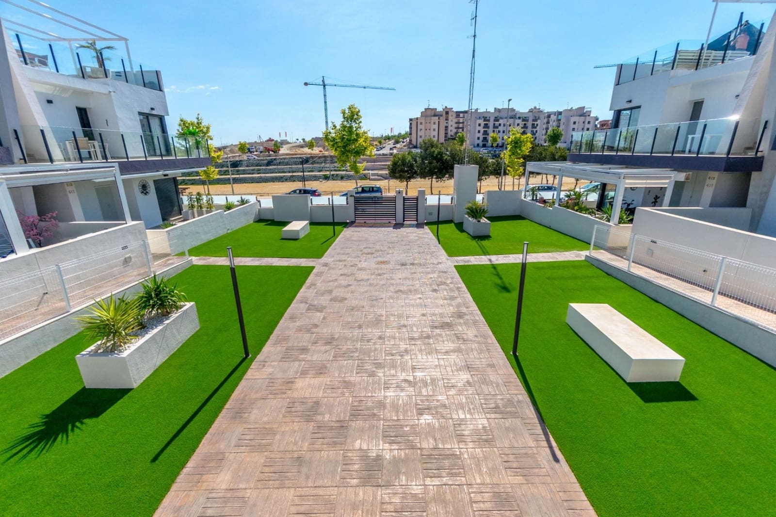 Apartamento de 2 habitaciones en San Miguel de Salinas en venta con piscina - 289.000 € (Ref: 9199009)