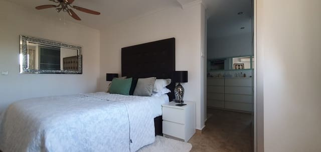 4 slaapkamer Villa te koop in La Florida, Orihuela met zwembad - € 369.950 (Ref: 9199015)