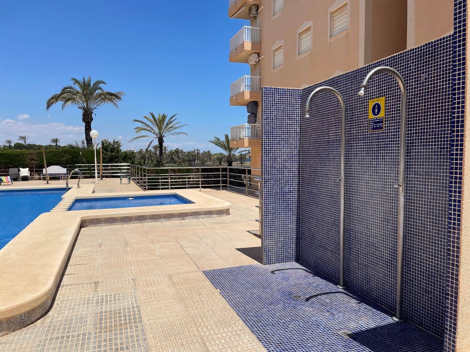 1 bedroom Apartment for sale in Punta Prima with pool garage - € 164,000 (Ref: 9199019)