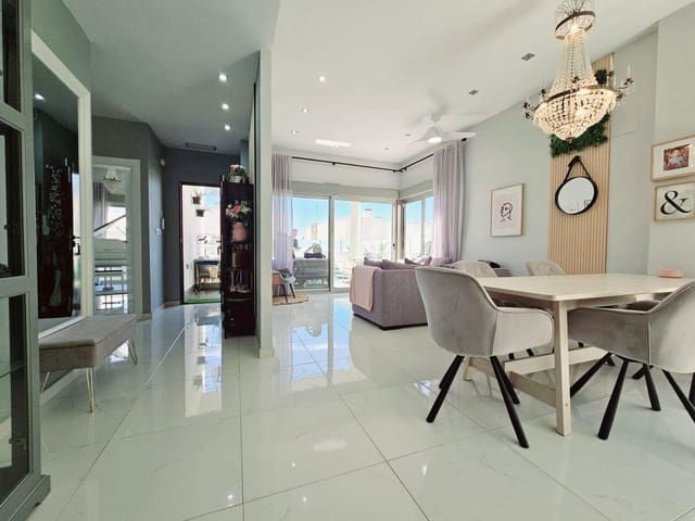 5 slaapkamer Villa te koop in Villamartin, Orihuela met zwembad garage - € 499.000 (Ref: 9199022)