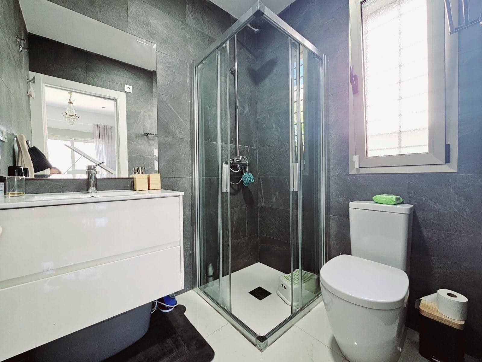 5 quarto Moradia para venda em Villamartin com piscina garagem - 499 000 € (Ref: 9199022)