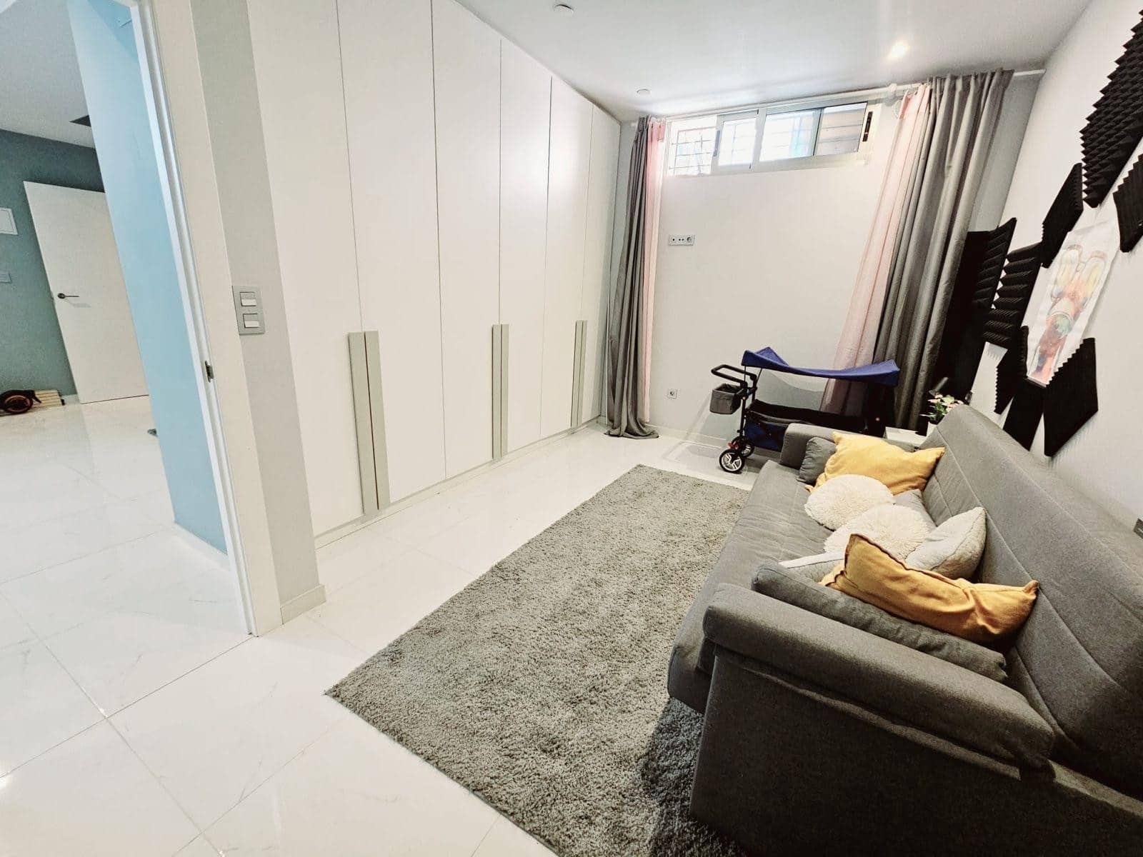 5 quarto Moradia para venda em Villamartin com piscina garagem - 499 000 € (Ref: 9199022)