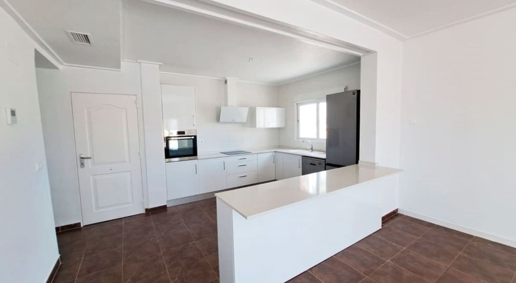 3 soveværelse Villa til salg i Catral med garage - € 365.000 (Ref: 9199027)