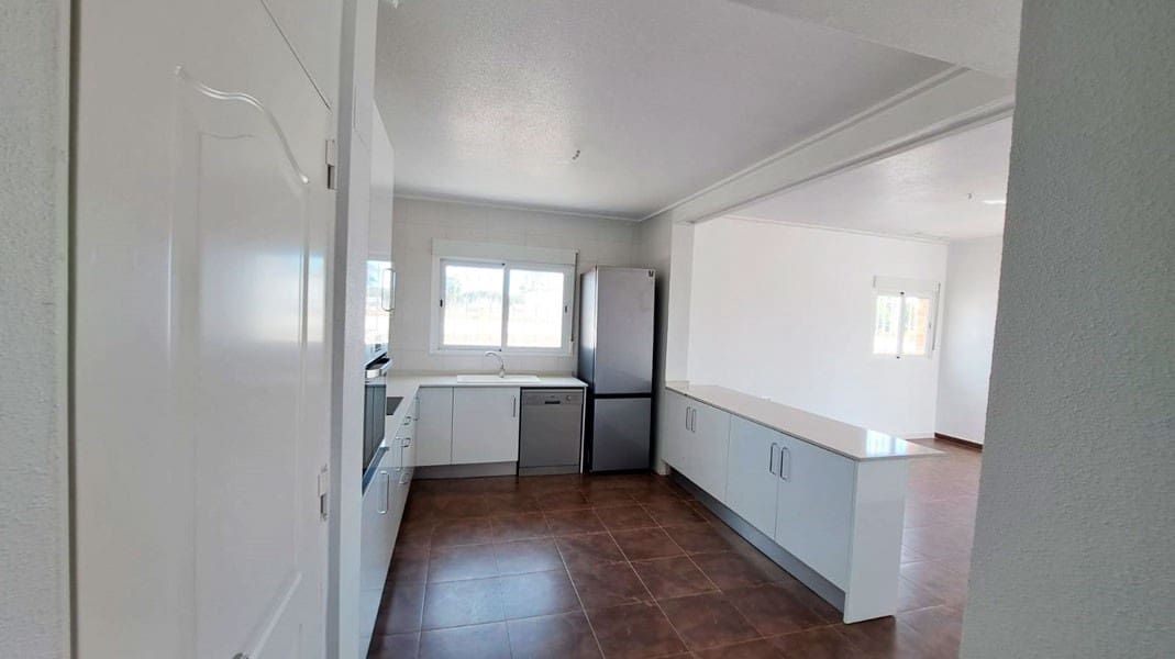 3 soveværelse Villa til salg i Catral med garage - € 365.000 (Ref: 9199027)