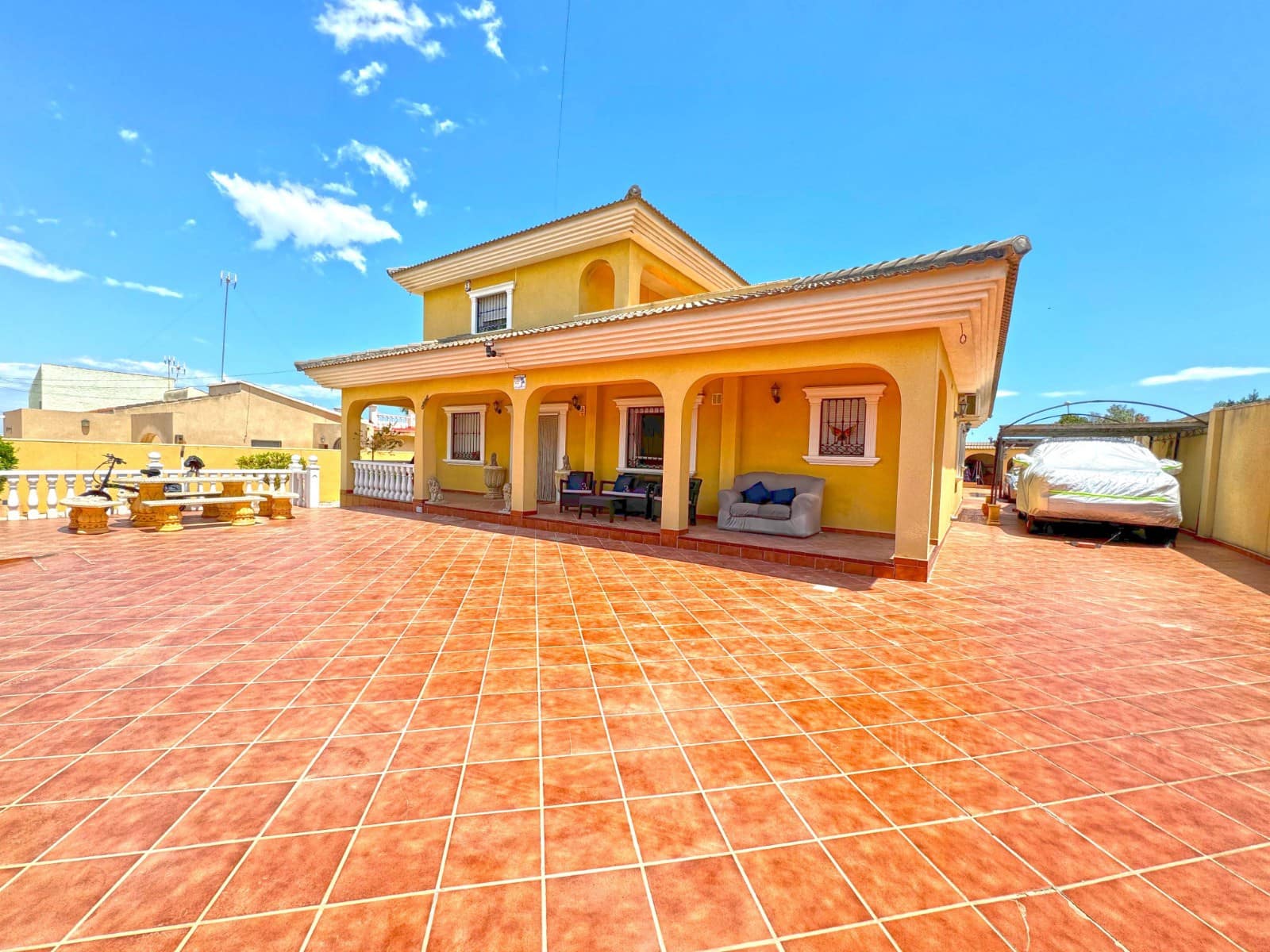 6 slaapkamer Villa te koop in Los Balcones met zwembad - € 625.000 (Ref: 9199037)