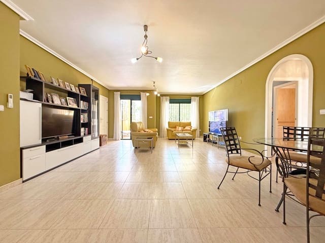 2 bedroom Apartment for sale in Campoamor, Orihuela with pool - € 215,000 (Ref: 9199038)