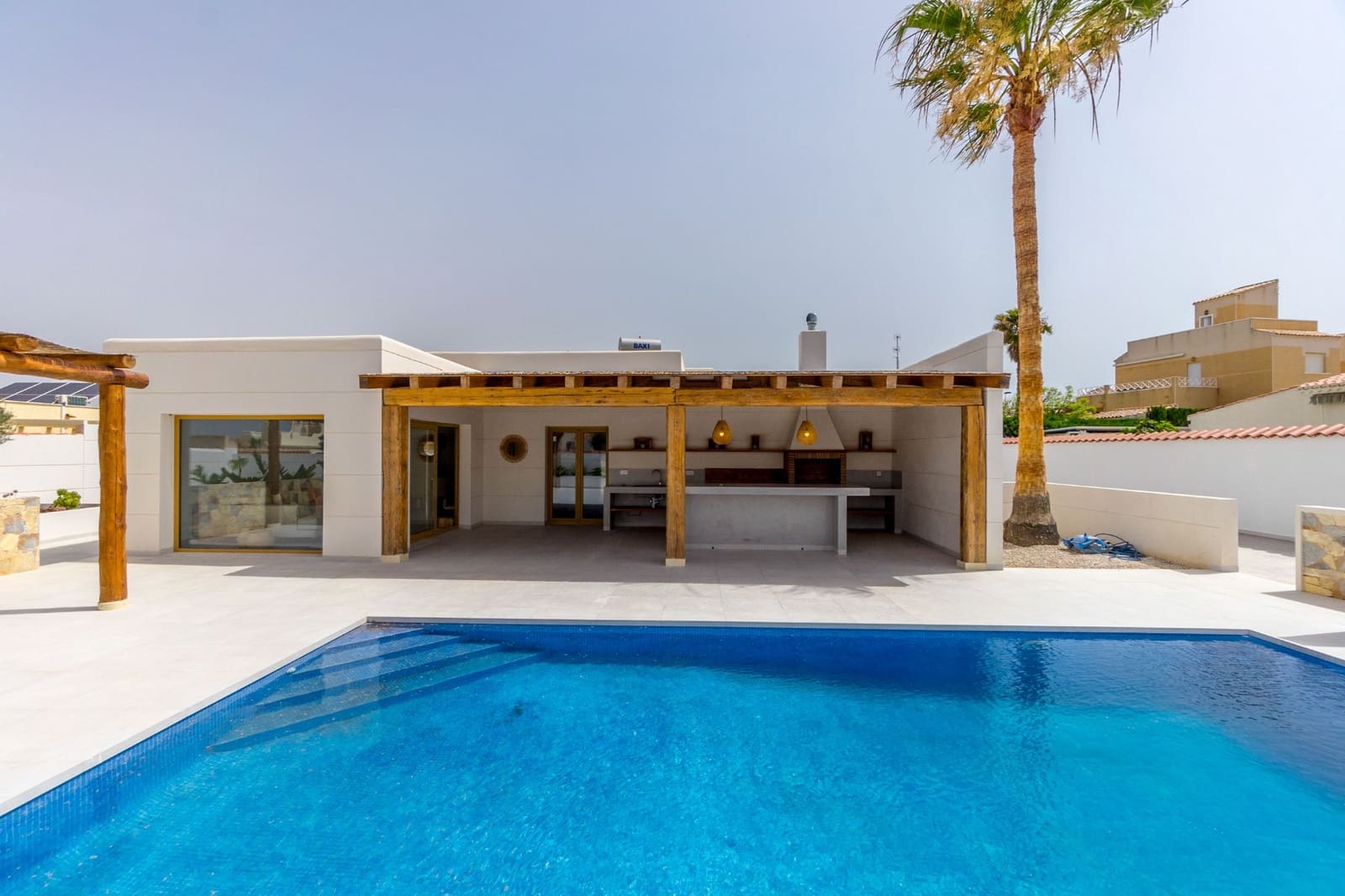4 camera da letto Villa in vendita in Torrevieja con piscina - 749.000 € (Rif: 9199039)