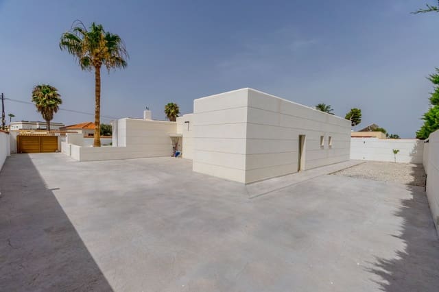 4 camera da letto Villa in vendita in El Chaparral - La Siesta - La Torreta, Torrevieja con piscina - 749.000 € (Rif: 9199039)