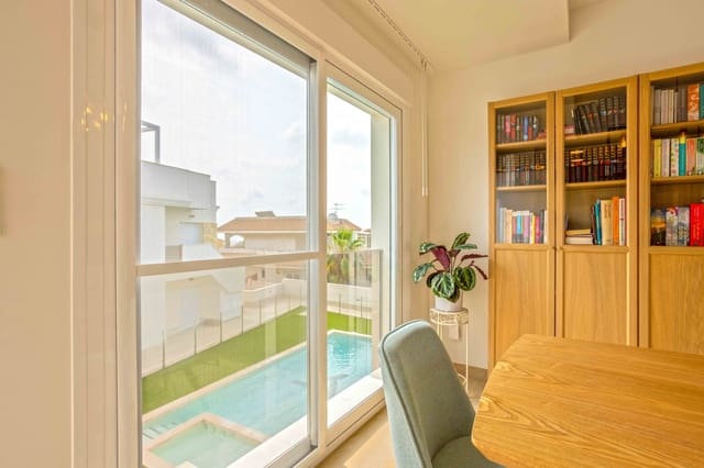 2 soveværelse Lejlighed til salg i Villamartin, Orihuela med swimmingpool garage - € 299.950 (Ref: 9199041)