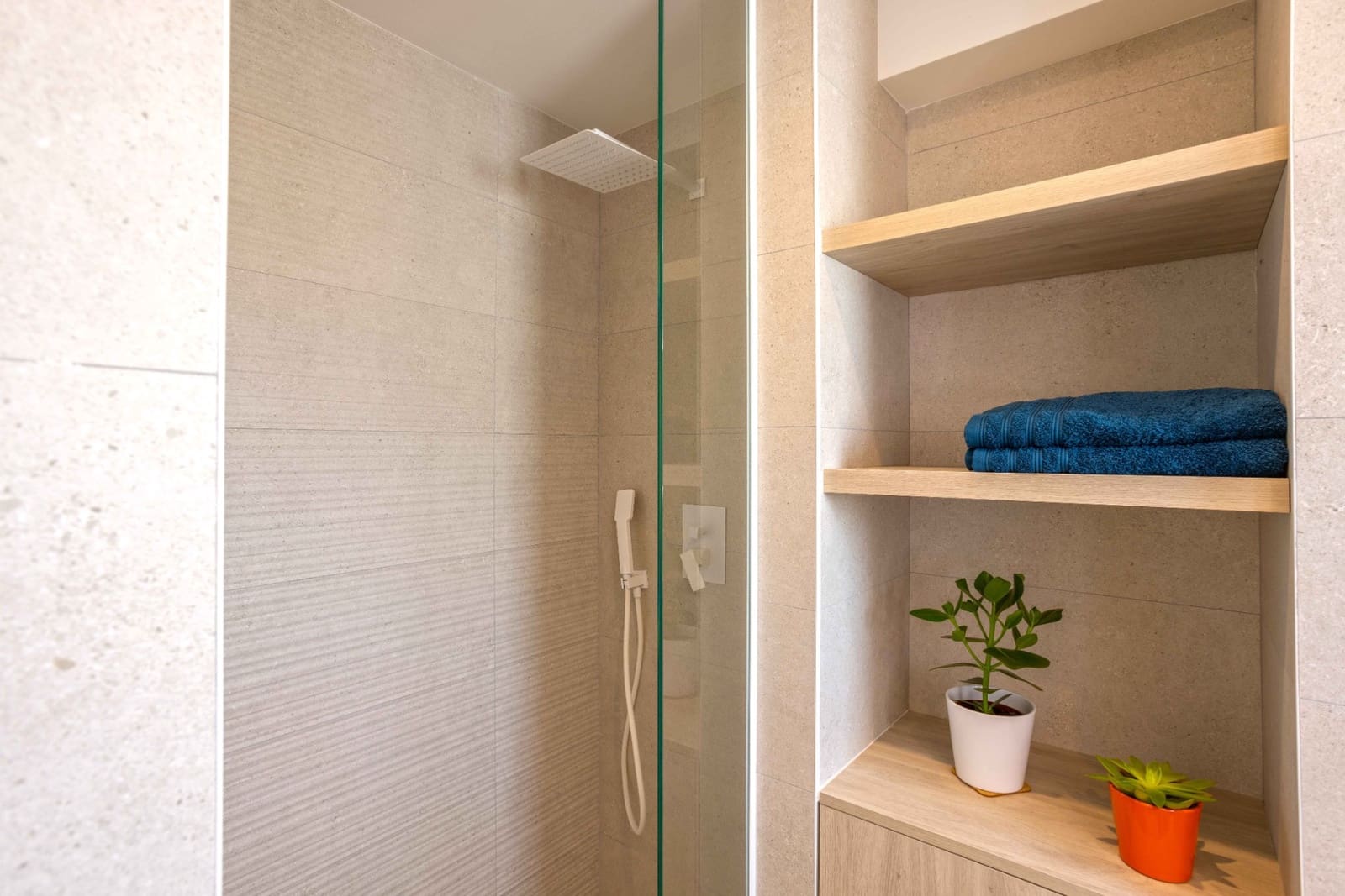 2 soveværelse Lejlighed til salg i Villamartin med swimmingpool garage - € 299.950 (Ref: 9199041)