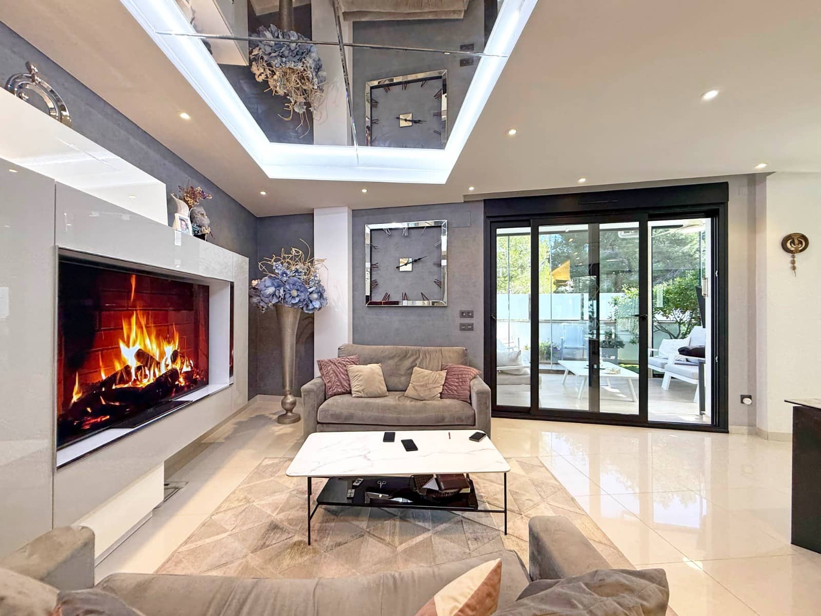 3 bedroom Villa for sale in Villamartin with pool - € 495,000 (Ref: 9199042)