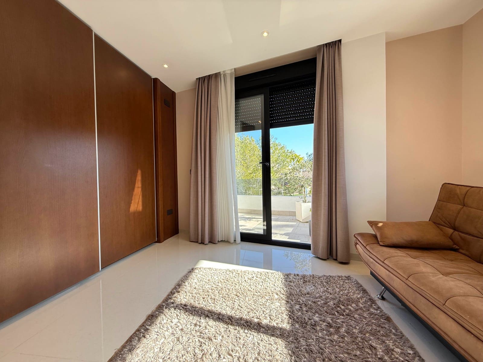 3 bedroom Villa for sale in Villamartin with pool - € 495,000 (Ref: 9199042)