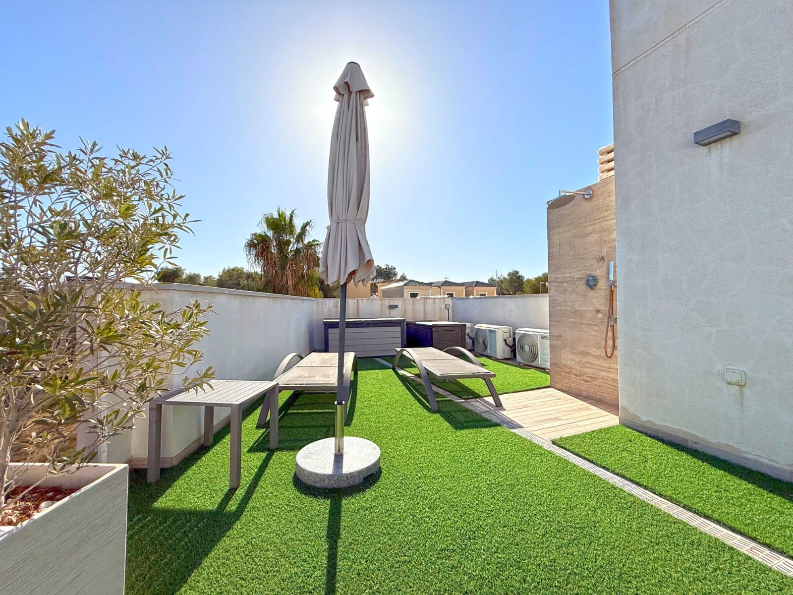 3 bedroom Villa for sale in Villamartin with pool - € 495,000 (Ref: 9199042)