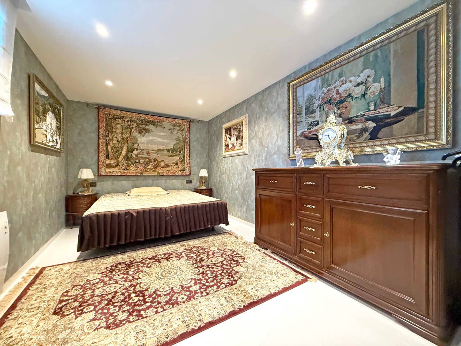 3 bedroom Villa for sale in Villamartin with pool - € 495,000 (Ref: 9199042)