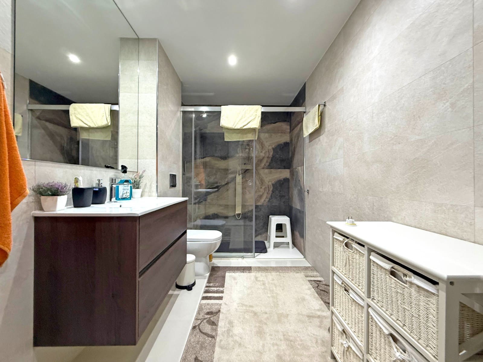 3 bedroom Villa for sale in Villamartin with pool - € 495,000 (Ref: 9199042)