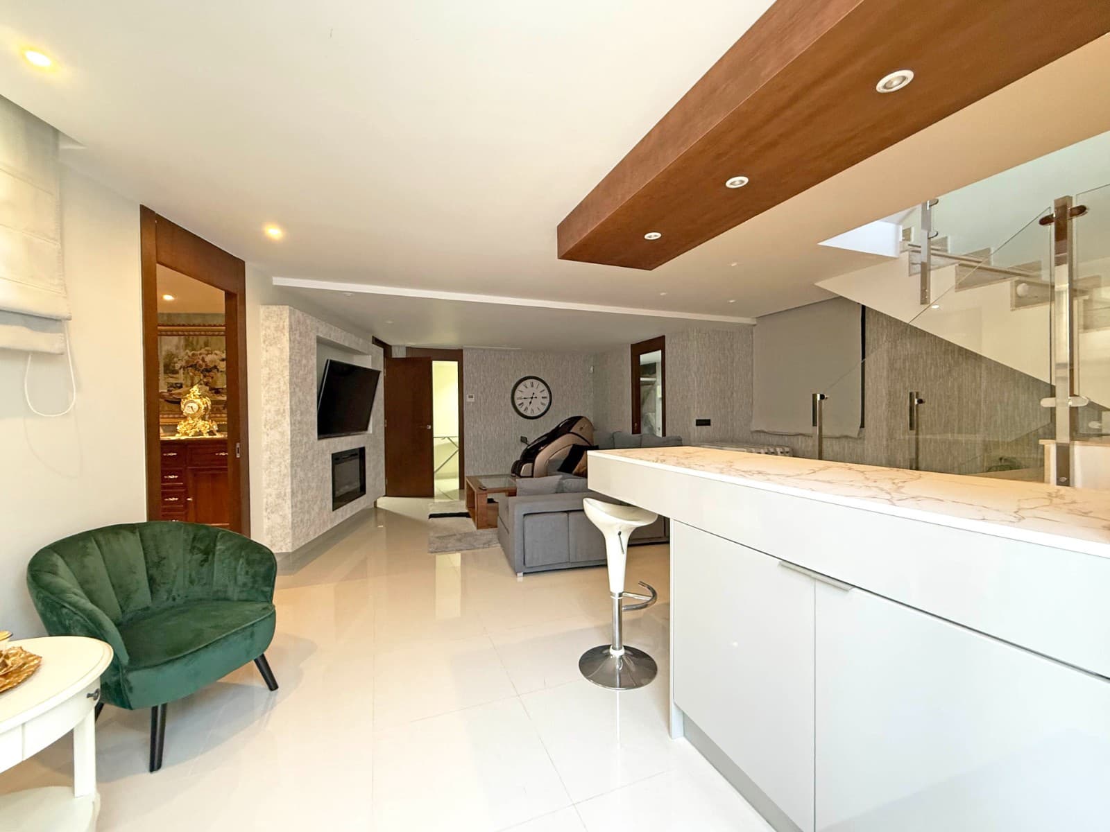 3 bedroom Villa for sale in Villamartin with pool - € 495,000 (Ref: 9199042)