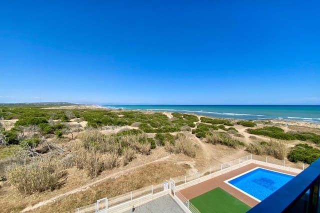 Apartamento de 2 habitaciones en La Mata, Torrevieja en venta con piscina garaje - 349.000 € (Ref: 9199046)