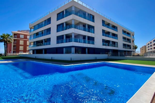 Apartamento de 2 habitaciones en La Mata, Torrevieja en venta con piscina garaje - 349.000 € (Ref: 9199046)