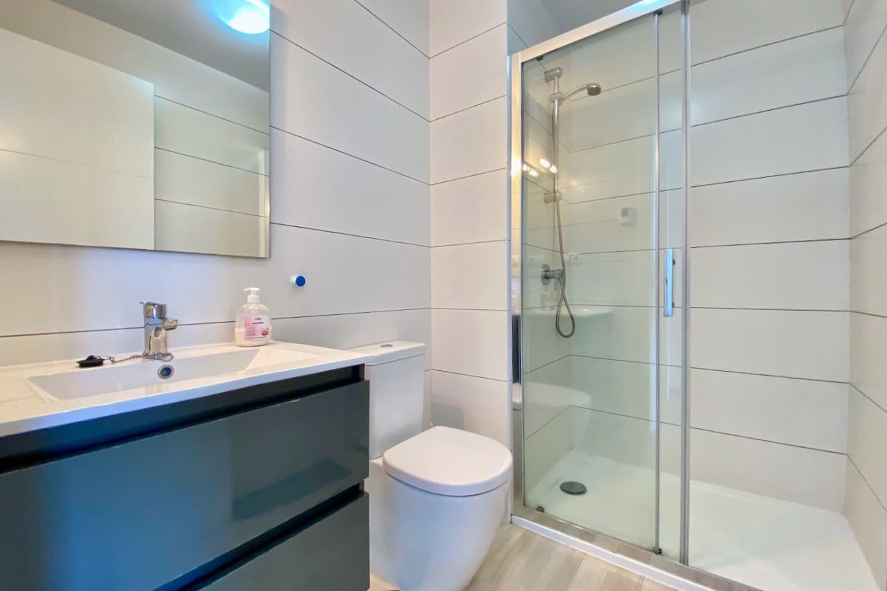 Apartamento de 2 habitaciones en La Mata en venta con piscina garaje - 349.000 € (Ref: 9199046)