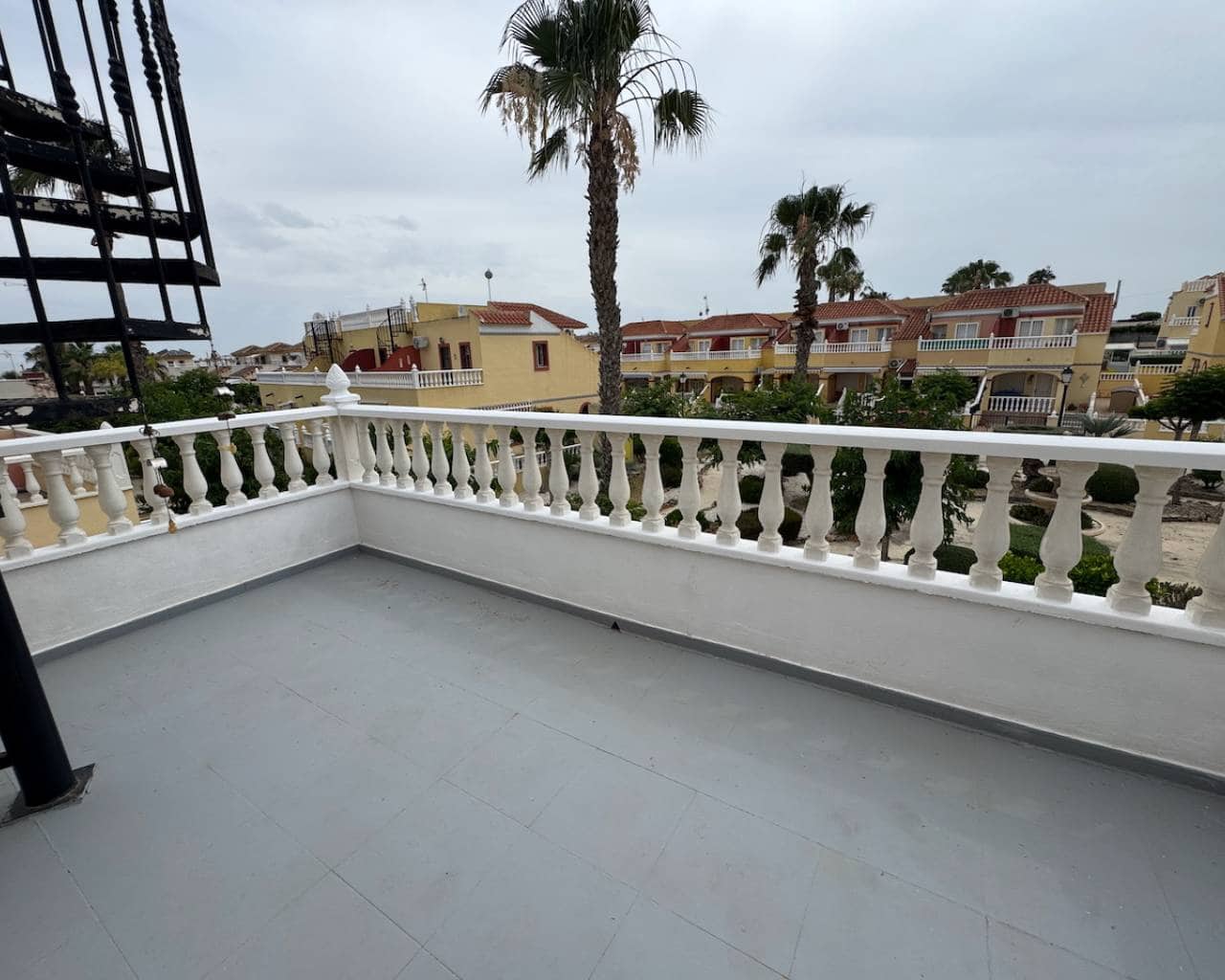 3 sovrum Villa till salu i Lo Crispin med pool garage - 192 500 € (Ref: 9199053)