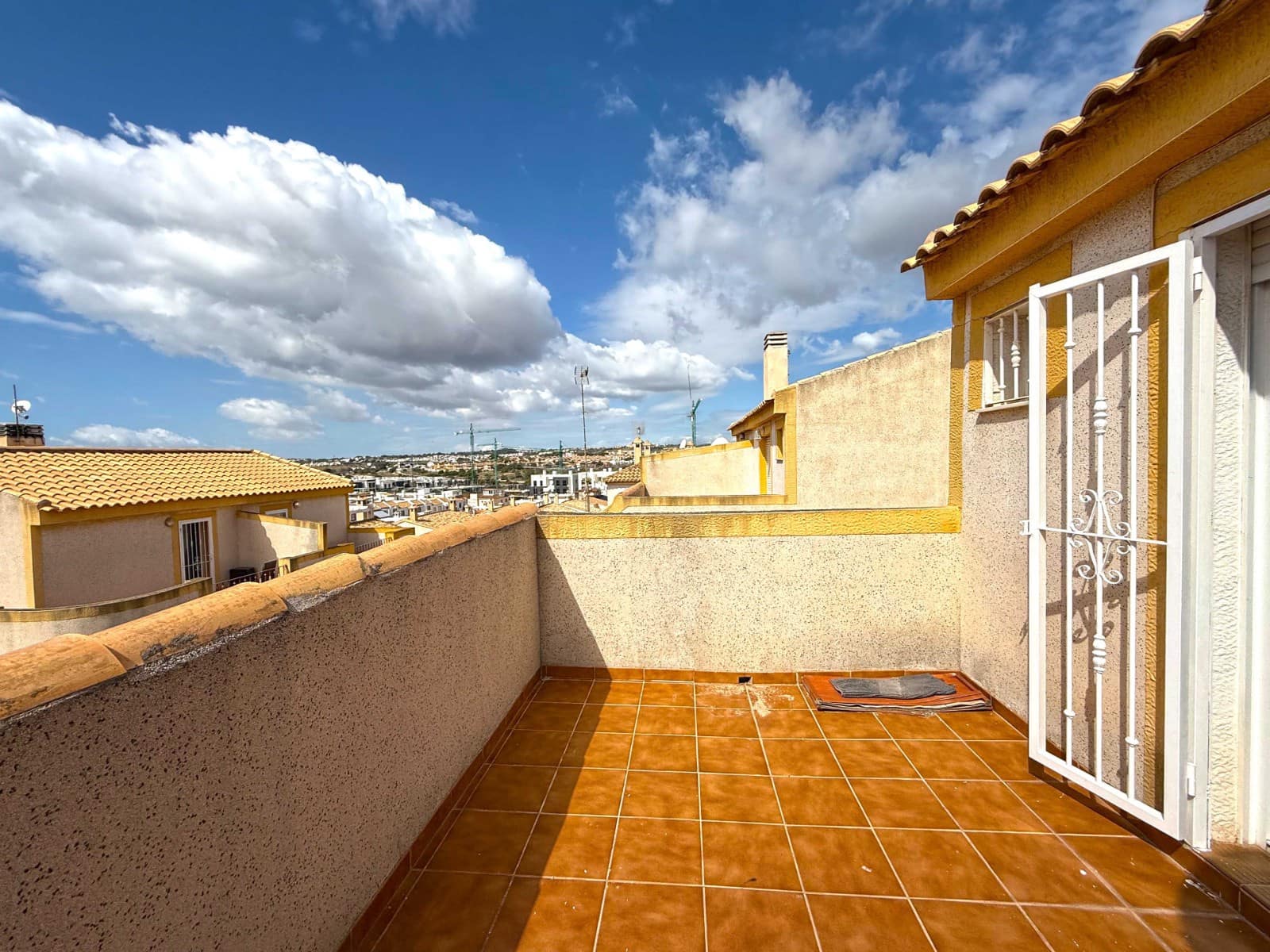 3 Zimmer Villa zu verkaufen in Los Altos mit Pool Garage - 189.000 € (Ref: 9199055)