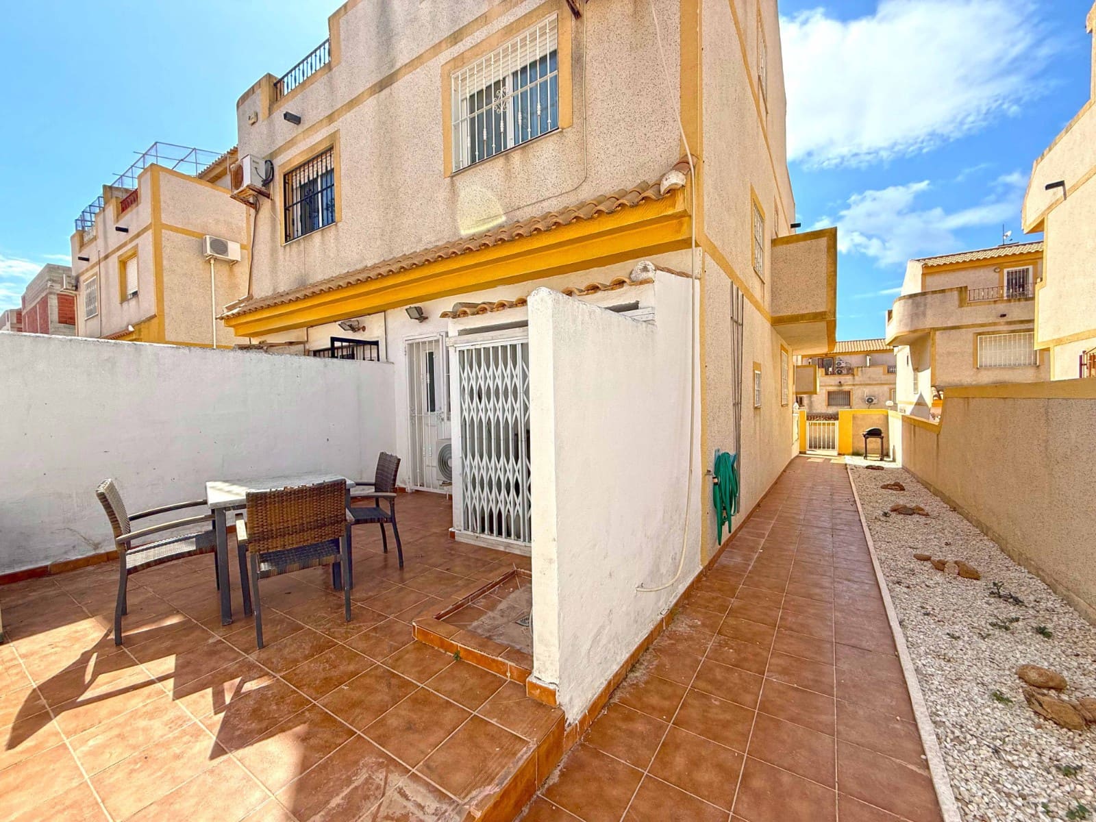 3 Zimmer Villa zu verkaufen in Los Altos mit Pool Garage - 189.000 € (Ref: 9199055)