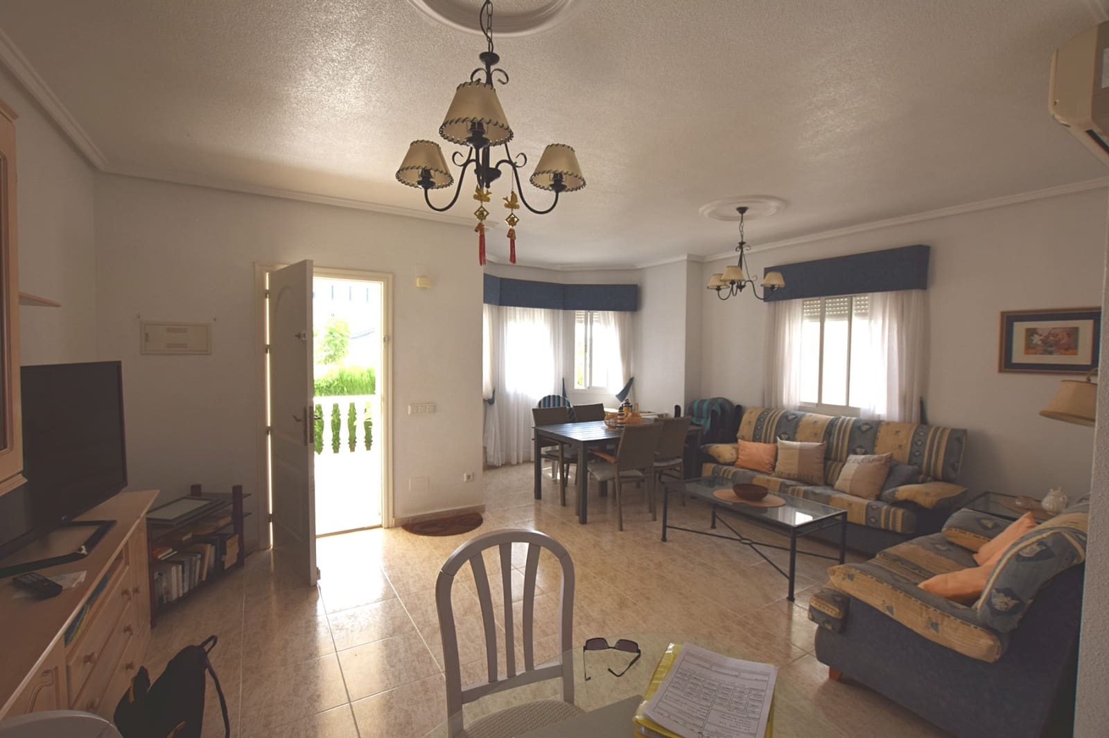 3 bedroom Villa for sale in Ciudad Quesada with pool - € 220,000 (Ref: 9199063)