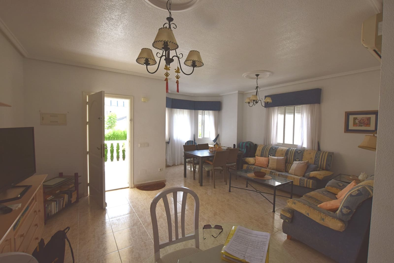 3 bedroom Villa for sale in Ciudad Quesada with pool - € 220,000 (Ref: 9199063)