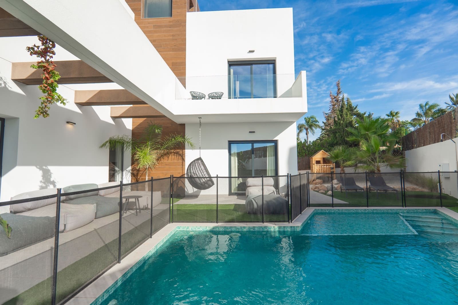 4 bedroom Villa for sale in Ciudad Quesada with pool - € 749,950 (Ref: 9199070)