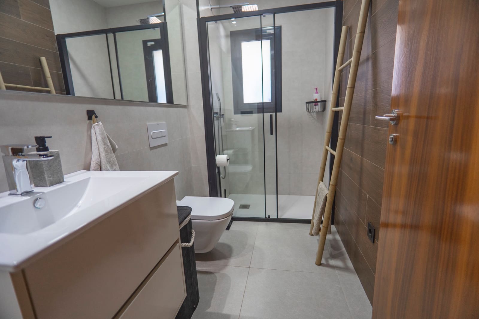 4 bedroom Villa for sale in Ciudad Quesada with pool - € 749,950 (Ref: 9199070)