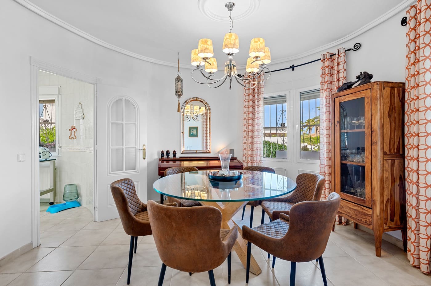 5 bedroom Villa for sale in Ciudad Quesada with pool - € 630,000 (Ref: 9199071)