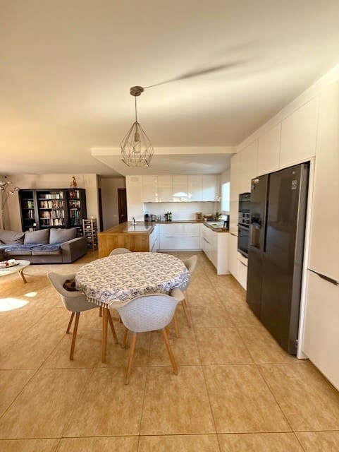 5 bedroom Villa for sale in Orihuela Costa with pool garage - € 850,000 (Ref: 9199073)