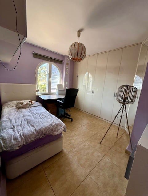 5 bedroom Villa for sale in Orihuela Costa with pool garage - € 850,000 (Ref: 9199073)