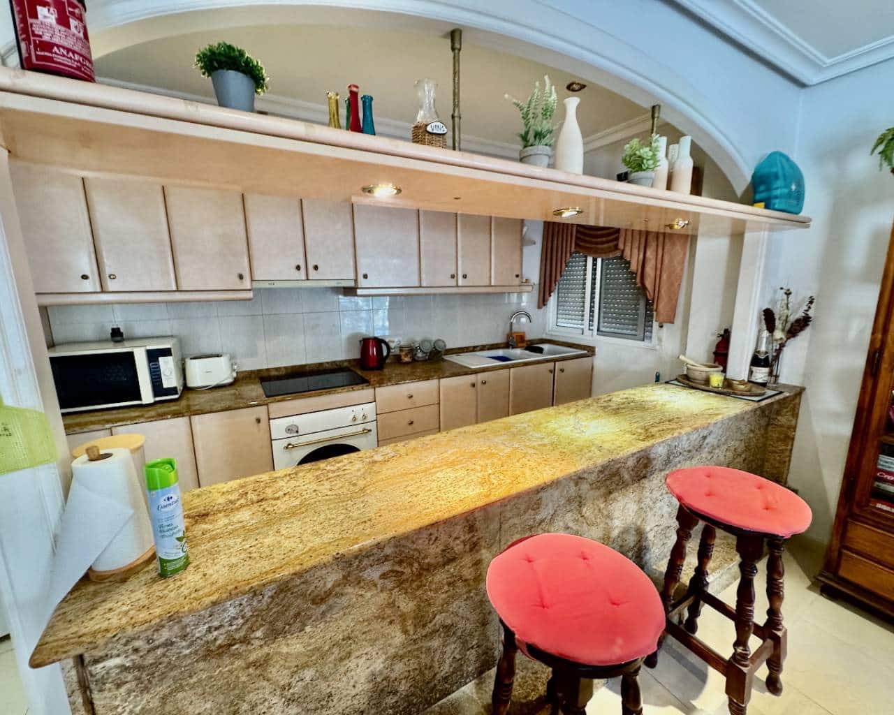 4 bedroom Villa for sale in Benferri with pool garage - € 275,000 (Ref: 9199075)