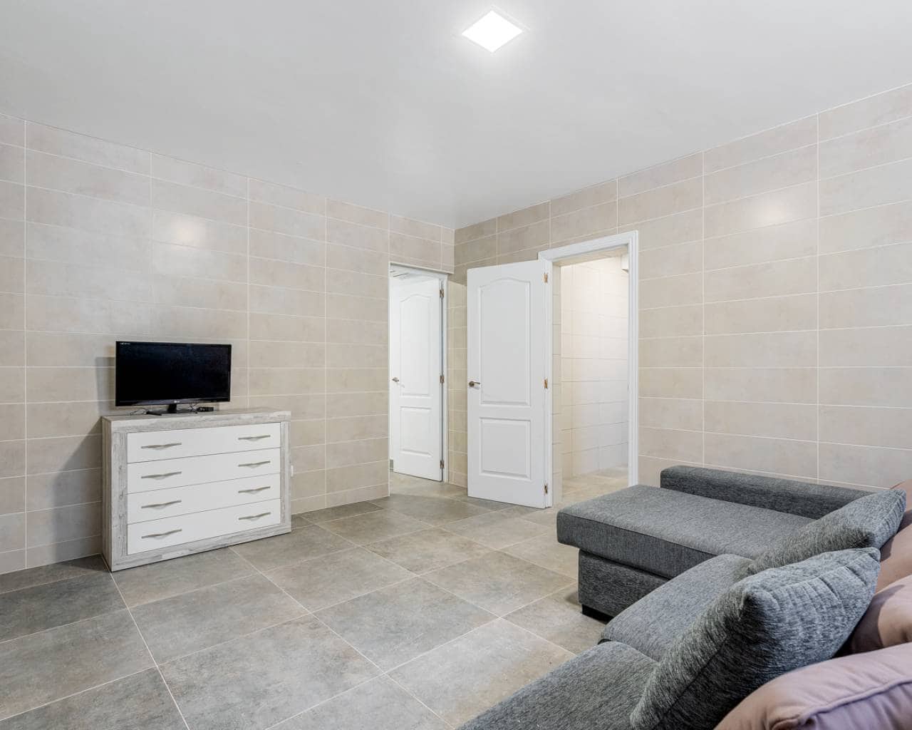 5 quarto Moradia para venda em Dona Pepa com piscina garagem - 750 000 € (Ref: 9199077)