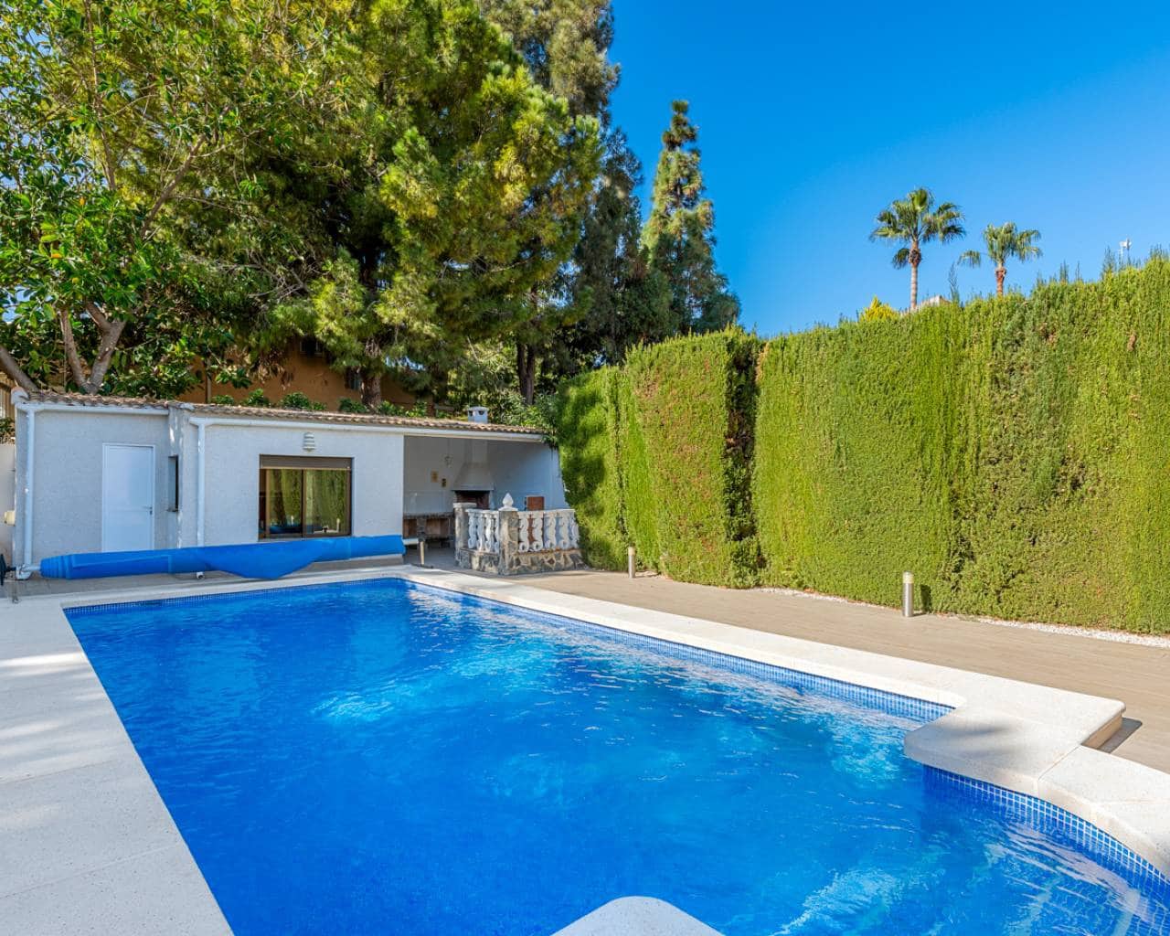 5 quarto Moradia para venda em Dona Pepa com piscina garagem - 750 000 € (Ref: 9199077)