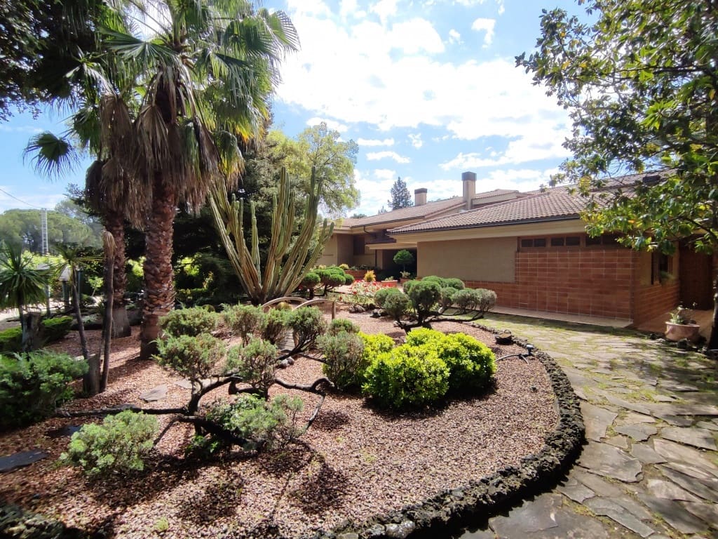 13 slaapkamer Villa te koop in Cocentaina met zwembad garage - € 1.950.000 (Ref: 9199082)