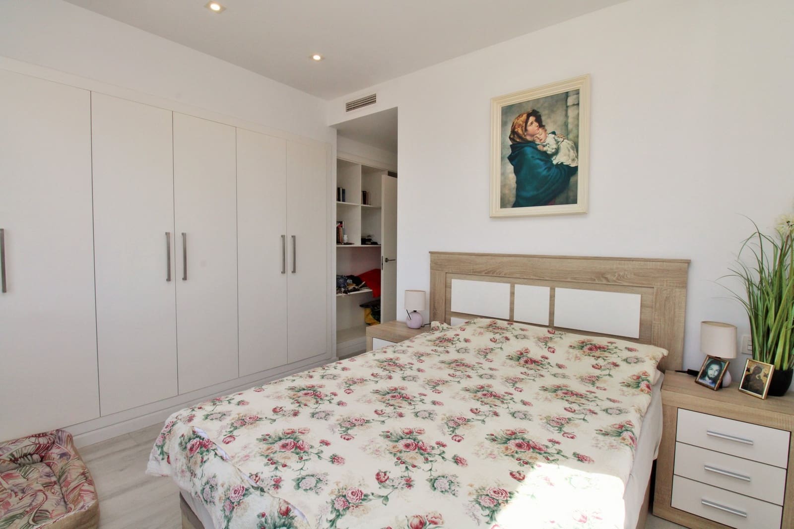 3 soveværelse Villa til salg i Cabo Roig med swimmingpool - € 499.000 (Ref: 9199083)