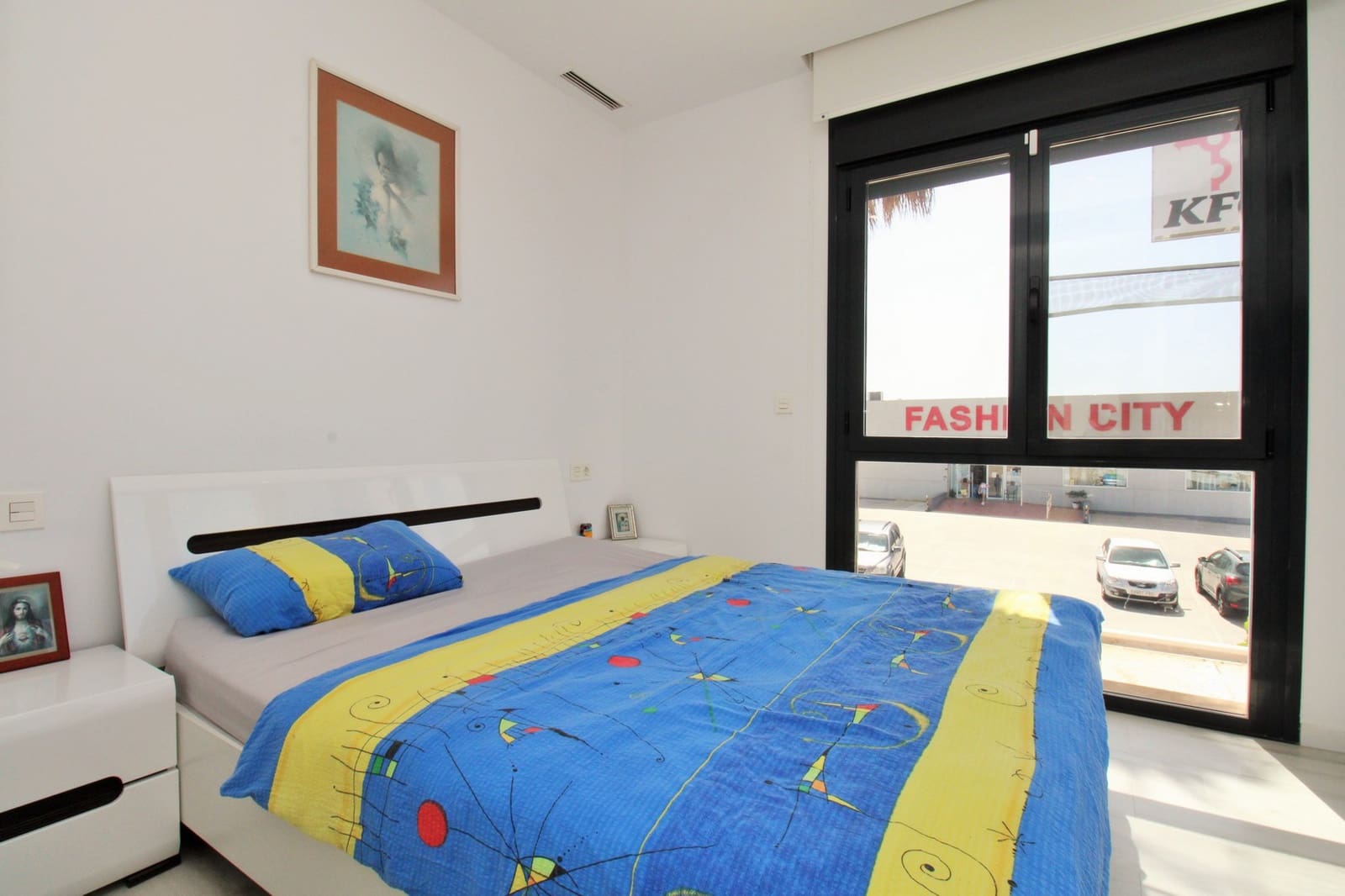 3 soveværelse Villa til salg i Cabo Roig med swimmingpool - € 499.000 (Ref: 9199083)