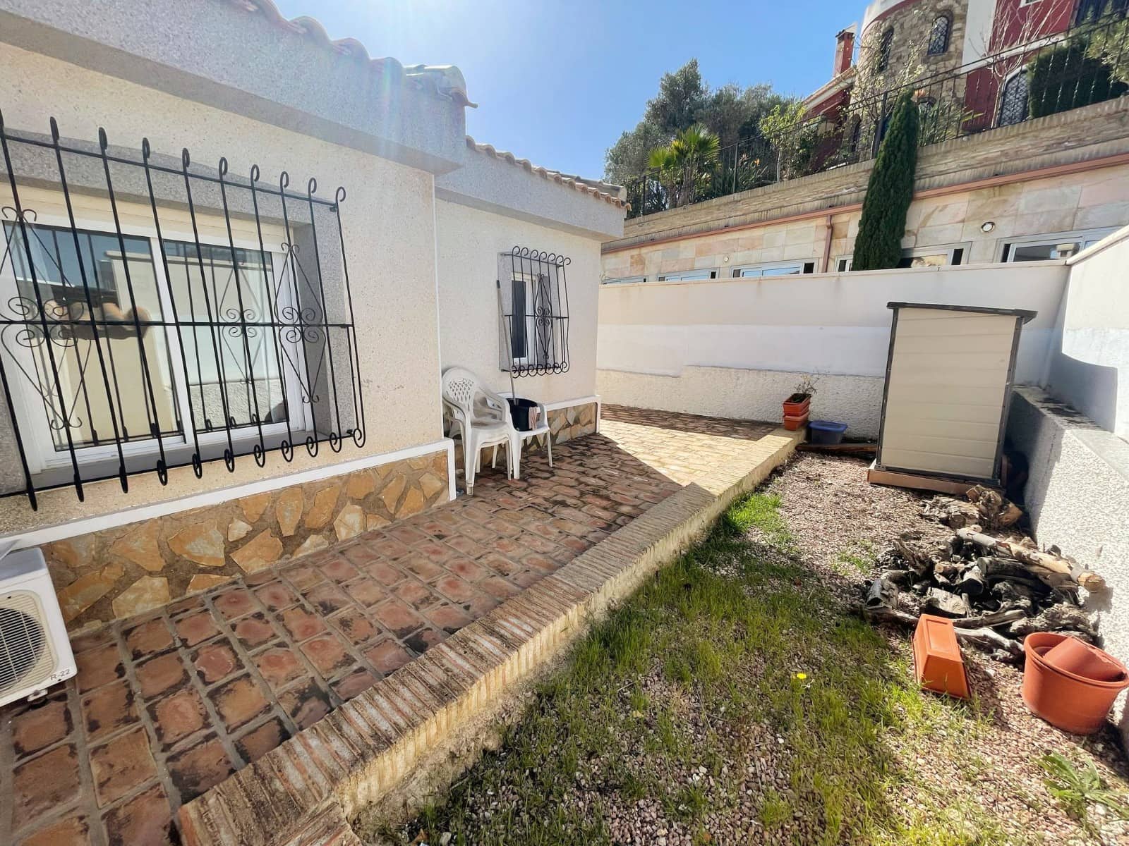 5 quarto Moradia para venda em La Marquesa com piscina - 425 000 € (Ref: 9199085)
