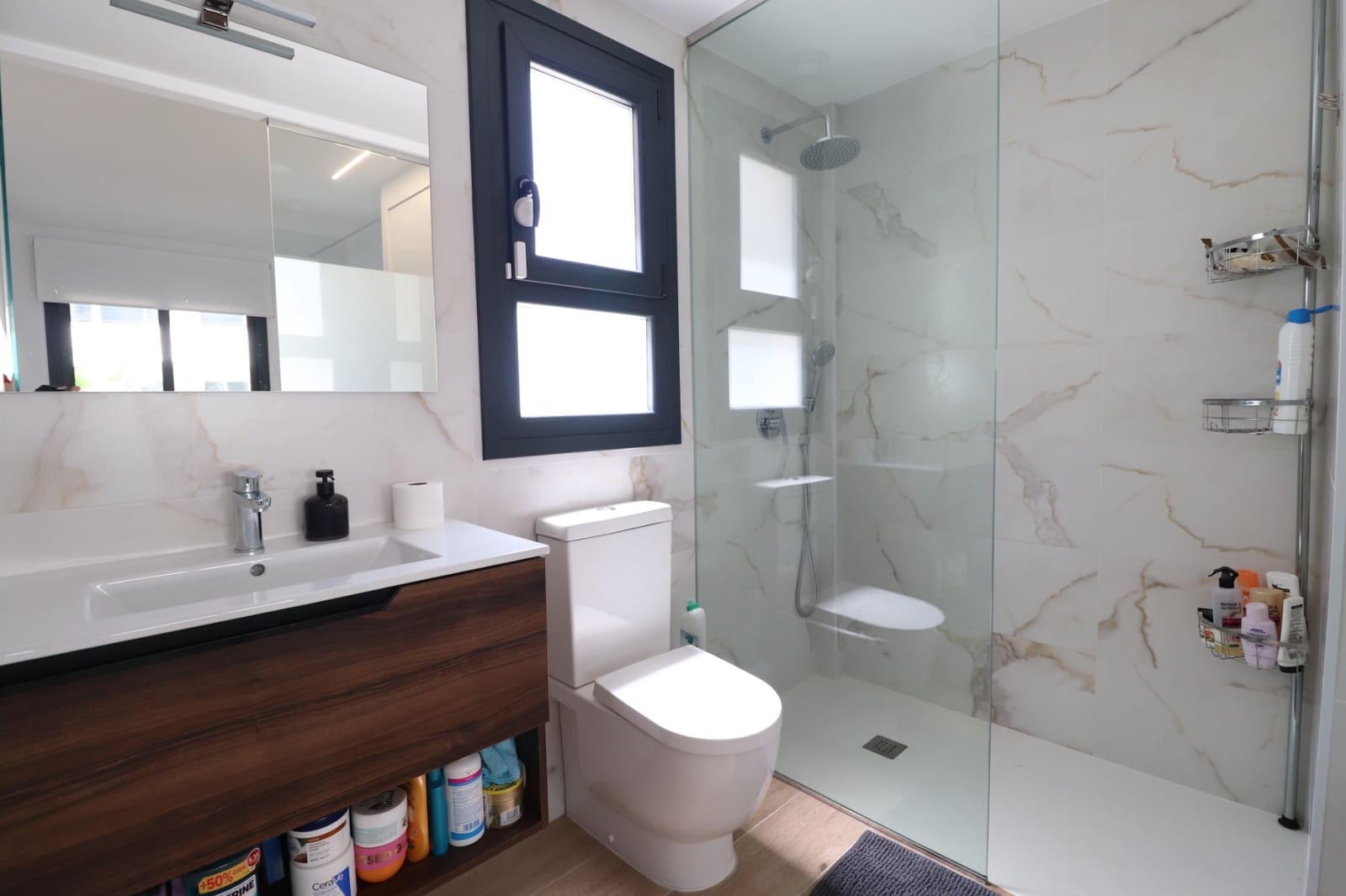 2 chambre Appartement à vendre à Villamartin avec piscine garage - 249 000 € (Ref: 9199087)