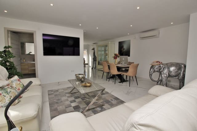 2 camera da letto Villa in vendita in Villamartin, Orihuela con piscina - 399.000 € (Rif: 9199089)